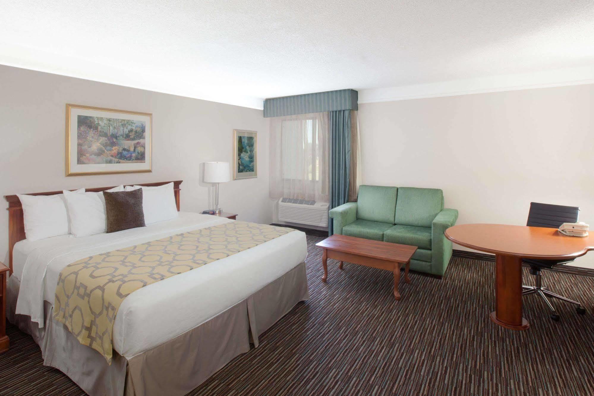 Red Roof Inn טקסרקנה מראה חיצוני תמונה